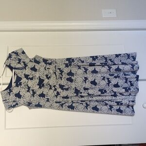 Knee length dress blue white white flowers. Petite length. Size small.